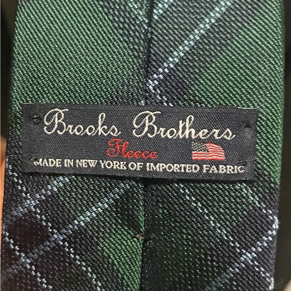 Kids Neck Tie, Quality 100% Pure Silk, Brooks Brothers, Age 6-10, NWOT - Picture 3 of 4